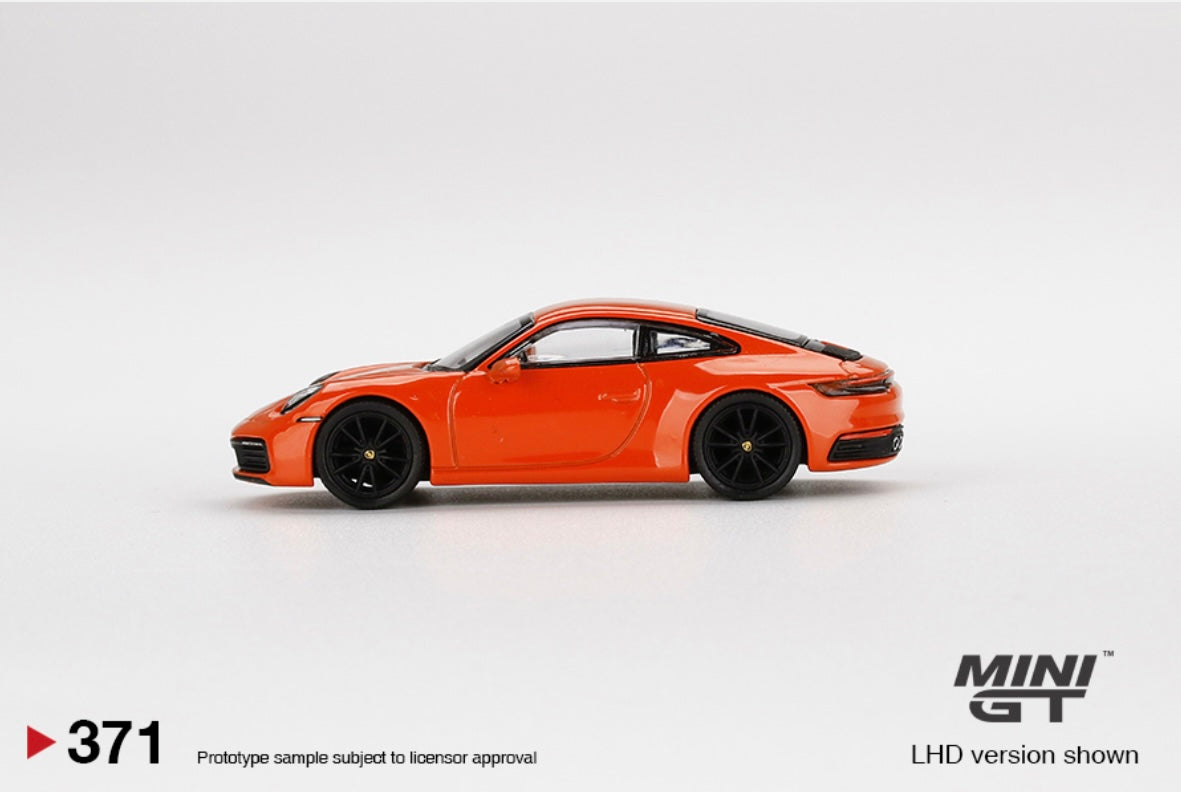 1:64 Porsche 911 (992) Carrera 4S Lava Orange Mini GT 371