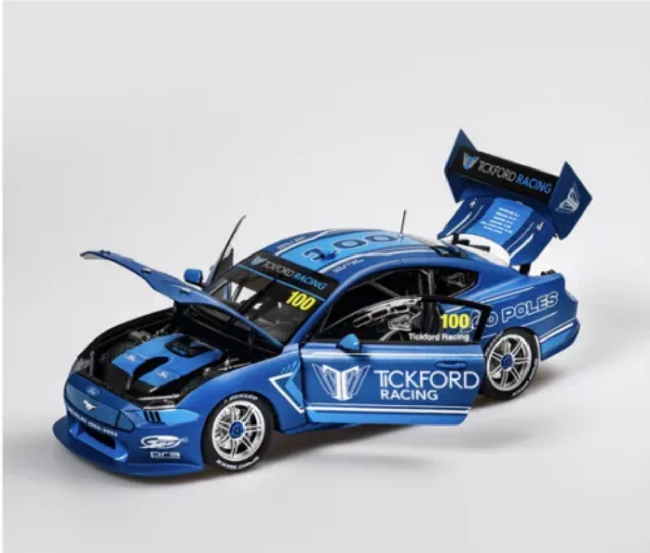 1:18 Ford Mustang GT Tickford Racing 100 Poles Celebration Livery Authentic Collectables