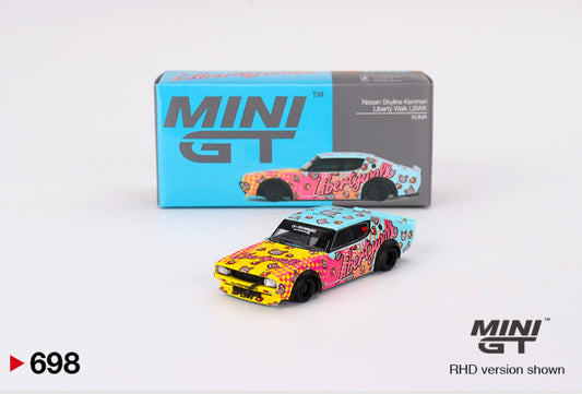 1:64 Nissan Skyline Kenmeri LBWK Kuma Mini GT 698