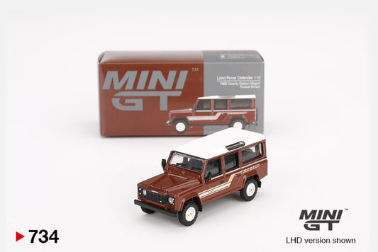 1:64 Land Rover Defender 110 1985 County Station Wagon Russet Brown #734 Mini GT