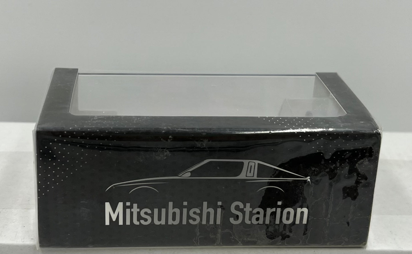 1:64 Mitsubishi Starion Red with Figure Pop Race